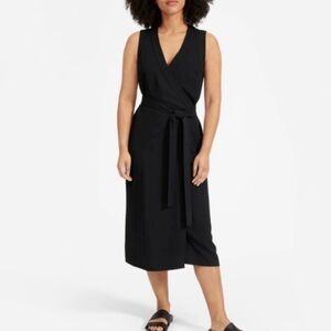 Everlane Black Wrap Midi Dress Japanese Go weave Size 12 Sleeveless